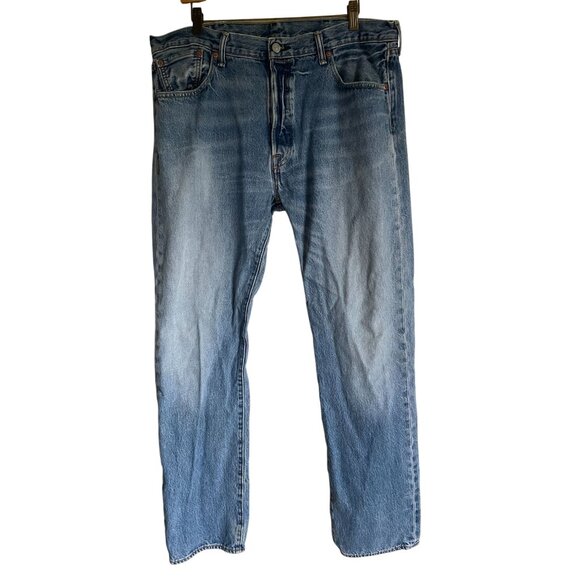 Levi's 501 Jeans Button Fly Torn Belt Loop Medium Blue Wash W38 L34 - Picture 1 of 13